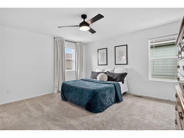 2391 Whistler Dr, Longmont, CO 80504