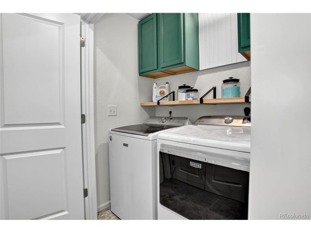 2391 Whistler Dr, Longmont, CO 80504