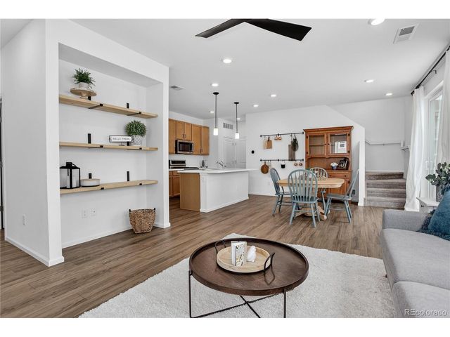 2391 Whistler Dr, Longmont, CO 80504