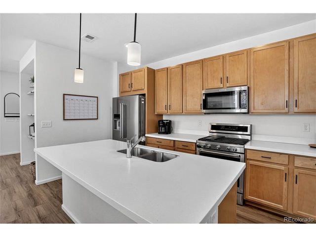 2391 Whistler Dr, Longmont, CO 80504