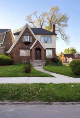 11101 College Street, Detroit, MI 48205