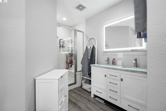 4315 Omega Ave, Castro Valley, CA 94546