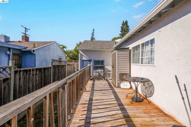 4315 Omega Ave, Castro Valley, CA 94546