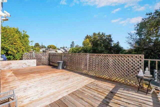 4315 Omega Ave, Castro Valley, CA 94546