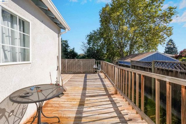 4315 Omega Ave, Castro Valley, CA 94546