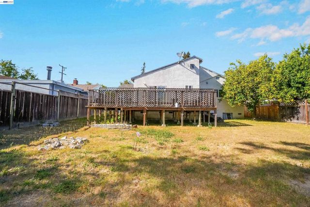 4315 Omega Ave, Castro Valley, CA 94546