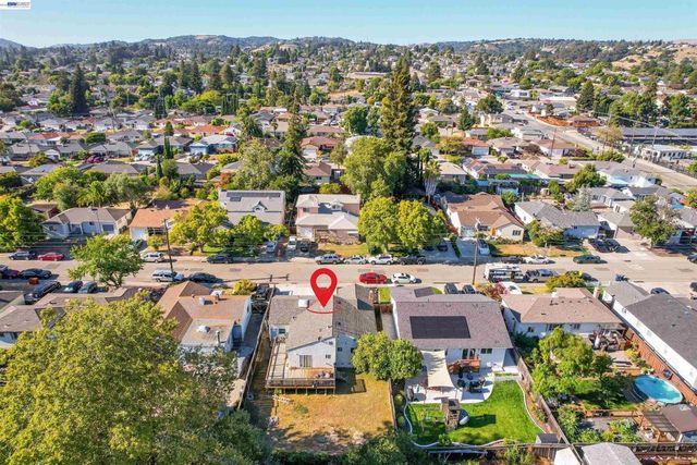 4315 Omega Ave, Castro Valley, CA 94546