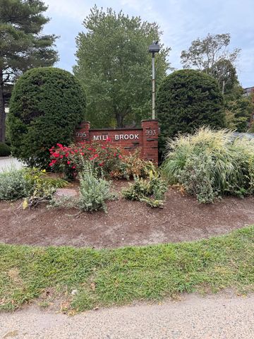 993 Massachusetts 119, Arlington, MA 02476
