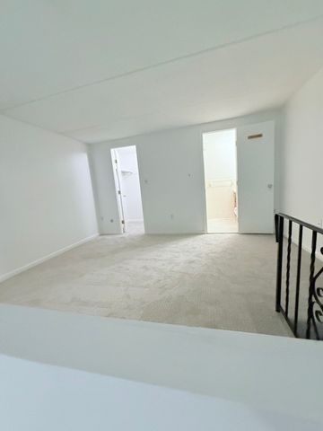 993 Massachusetts 119, Arlington, MA 02476