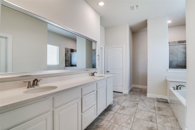 4214 Selborne Drive, Rockwall, TX 75032