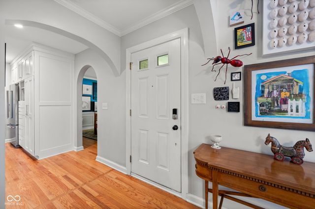 5780 Broadway Street, Indianapolis, IN 46220