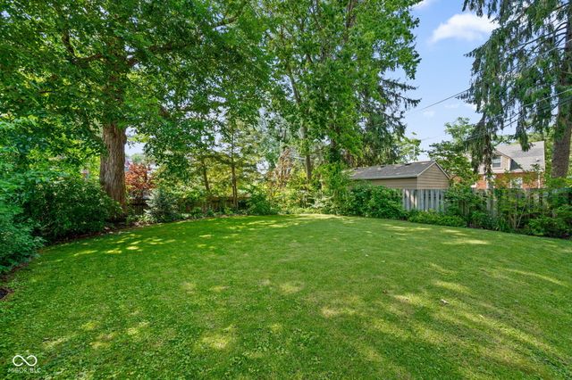 5780 Broadway Street, Indianapolis, IN 46220