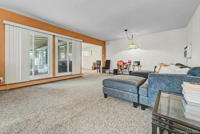 16 Starlight Lane, Levittown, NY 11756