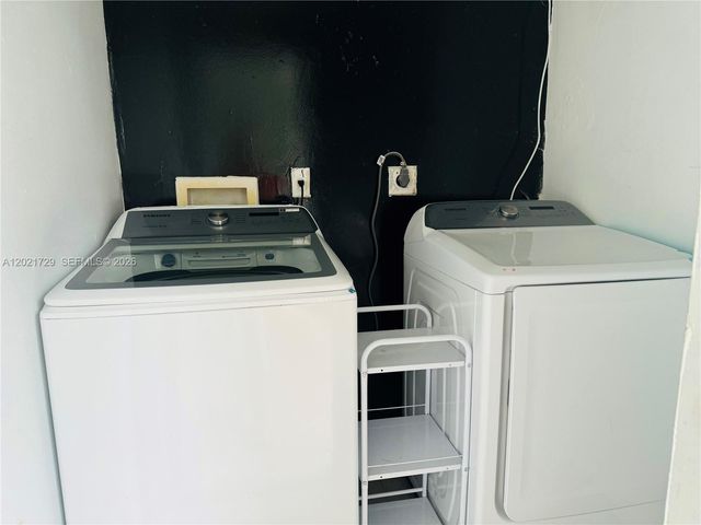 9715 Hammocks Blvd 103, Miami, FL 33196