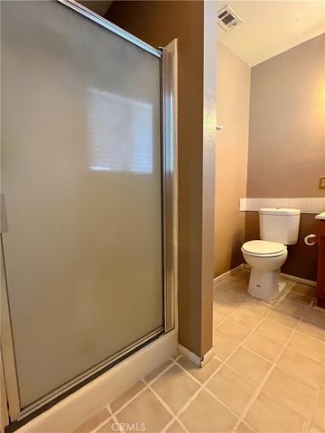 1602 James Court, Redlands, CA 92374