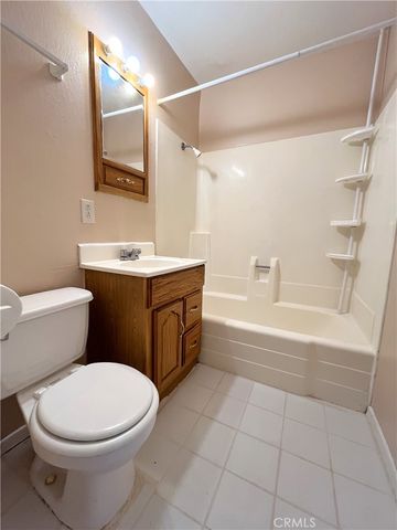 1602 James Court, Redlands, CA 92374