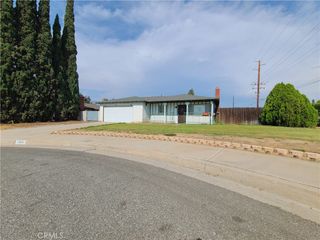 1602 James Court, Redlands, CA 92374