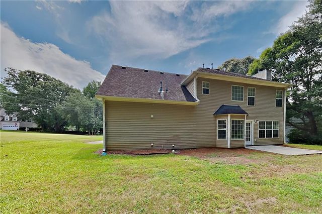 7318 Coral Lake Drive, Flowery Branch, GA 30542
