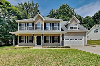 7318 Coral Lake Drive, Flowery Branch, GA 30542