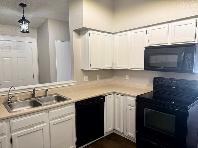 4518 Fairgate Dr, Midland, TX 79707