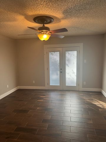 4518 Fairgate Dr, Midland, TX 79707