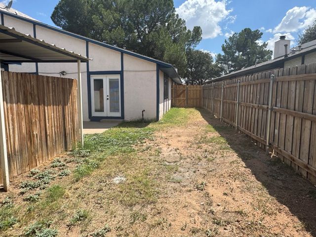 4518 Fairgate Dr, Midland, TX 79707