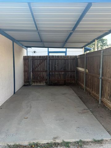 4518 Fairgate Dr, Midland, TX 79707