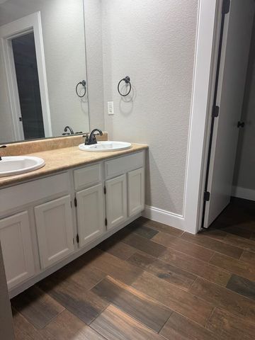 4518 Fairgate Dr, Midland, TX 79707