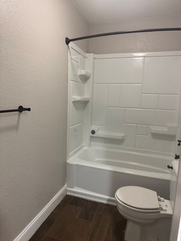 4518 Fairgate Dr, Midland, TX 79707