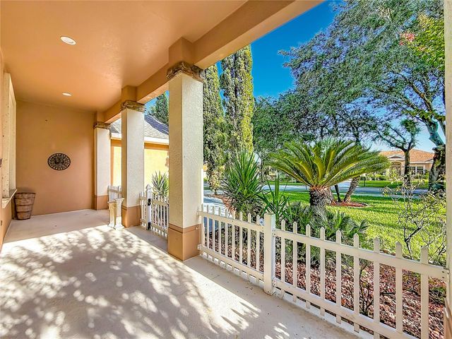9833 SPRING LAKE DRIVE, Clermont, FL 34711