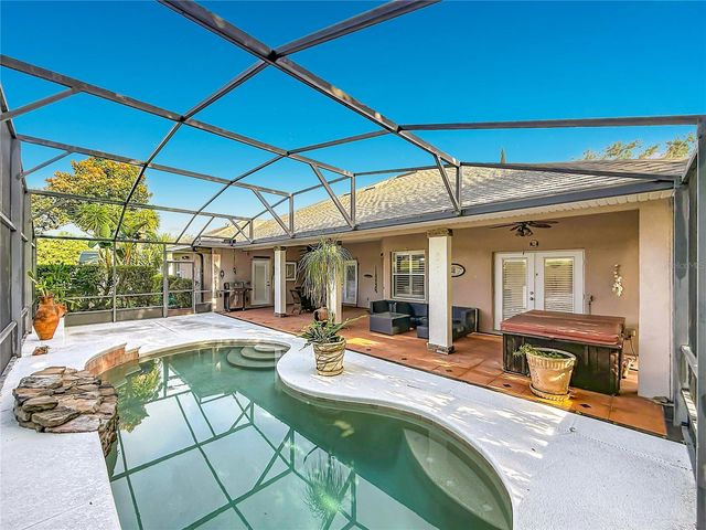 9833 SPRING LAKE DRIVE, Clermont, FL 34711