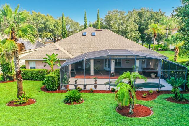 9833 SPRING LAKE DRIVE, Clermont, FL 34711