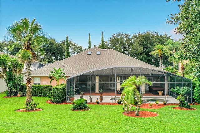 9833 SPRING LAKE DRIVE, Clermont, FL 34711