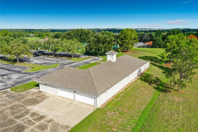 9833 SPRING LAKE DRIVE, Clermont, FL 34711
