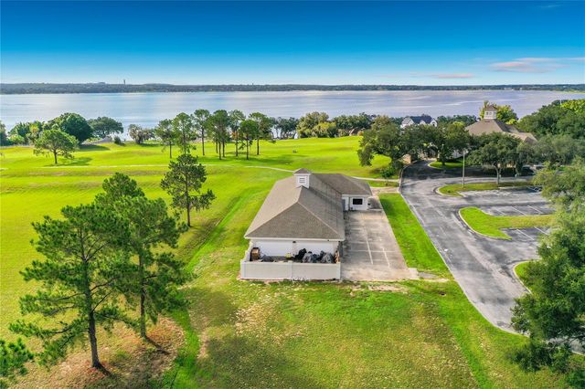 9833 SPRING LAKE DRIVE, Clermont, FL 34711