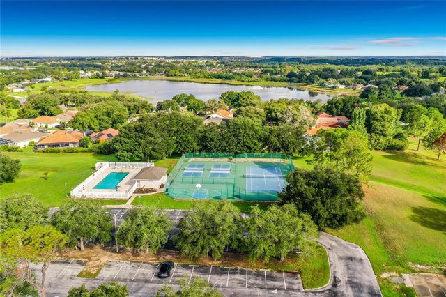 9833 SPRING LAKE DRIVE, Clermont, FL 34711
