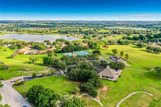9833 SPRING LAKE DRIVE, Clermont, FL 34711