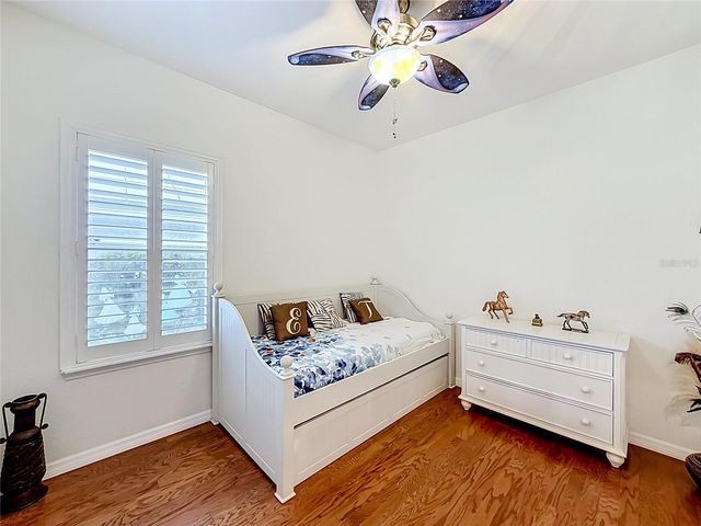 9833 SPRING LAKE DRIVE, Clermont, FL 34711