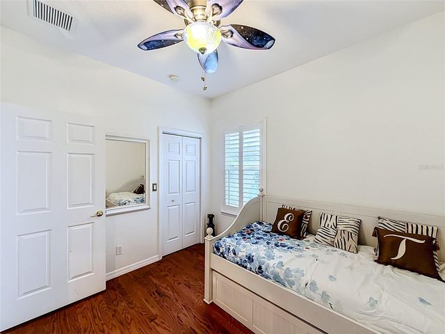 9833 SPRING LAKE DRIVE, Clermont, FL 34711