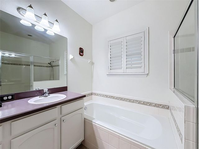 9833 SPRING LAKE DRIVE, Clermont, FL 34711