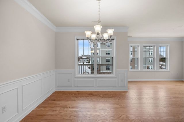 2 Francis Drive 301, Andover, MA 01810