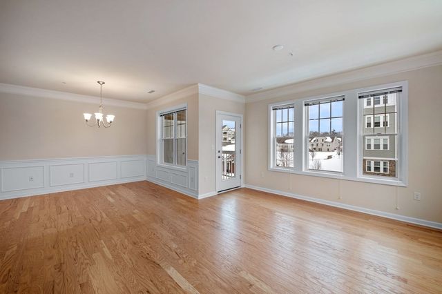 2 Francis Drive 301, Andover, MA 01810