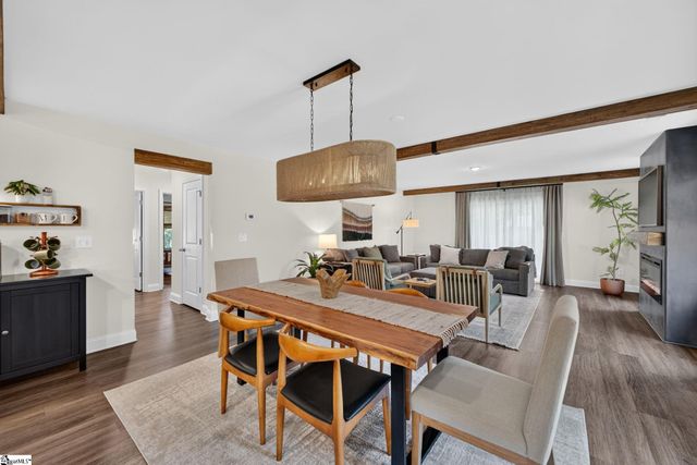 214 Woodfield Avenue, Fountain Inn, SC 29644