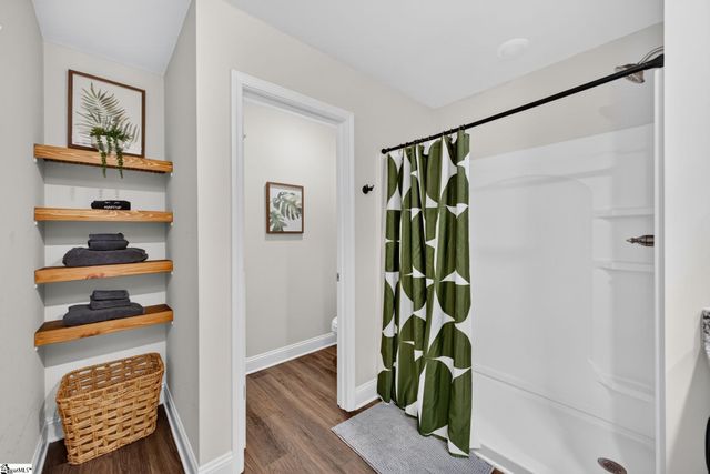 214 Woodfield Avenue, Fountain Inn, SC 29644