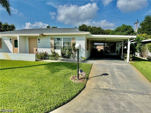 48 Heath Aster LN, Lehigh Acres, FL 33936