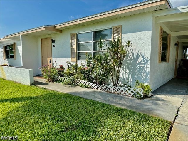 48 Heath Aster LN, Lehigh Acres, FL 33936