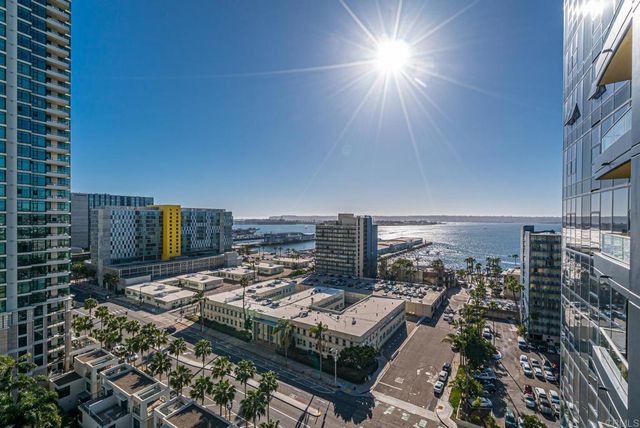 1325 Pacific Highway, San Diego, CA 92101