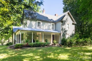 741A Morrow Branch Road, Leicester, NC 28748