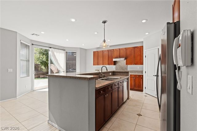 10003 Bayberry Bend Street, Las Vegas, NV 89178