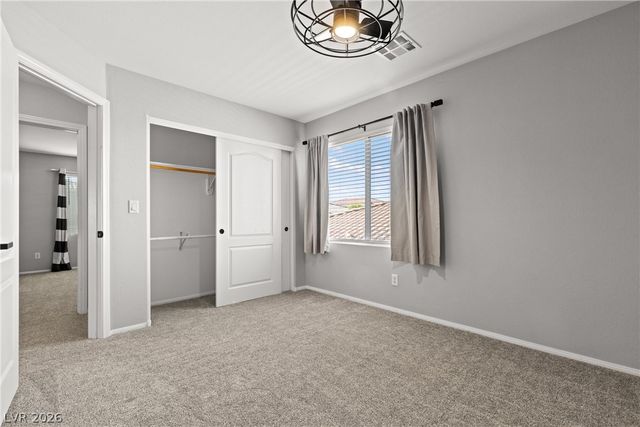 10003 Bayberry Bend Street, Las Vegas, NV 89178